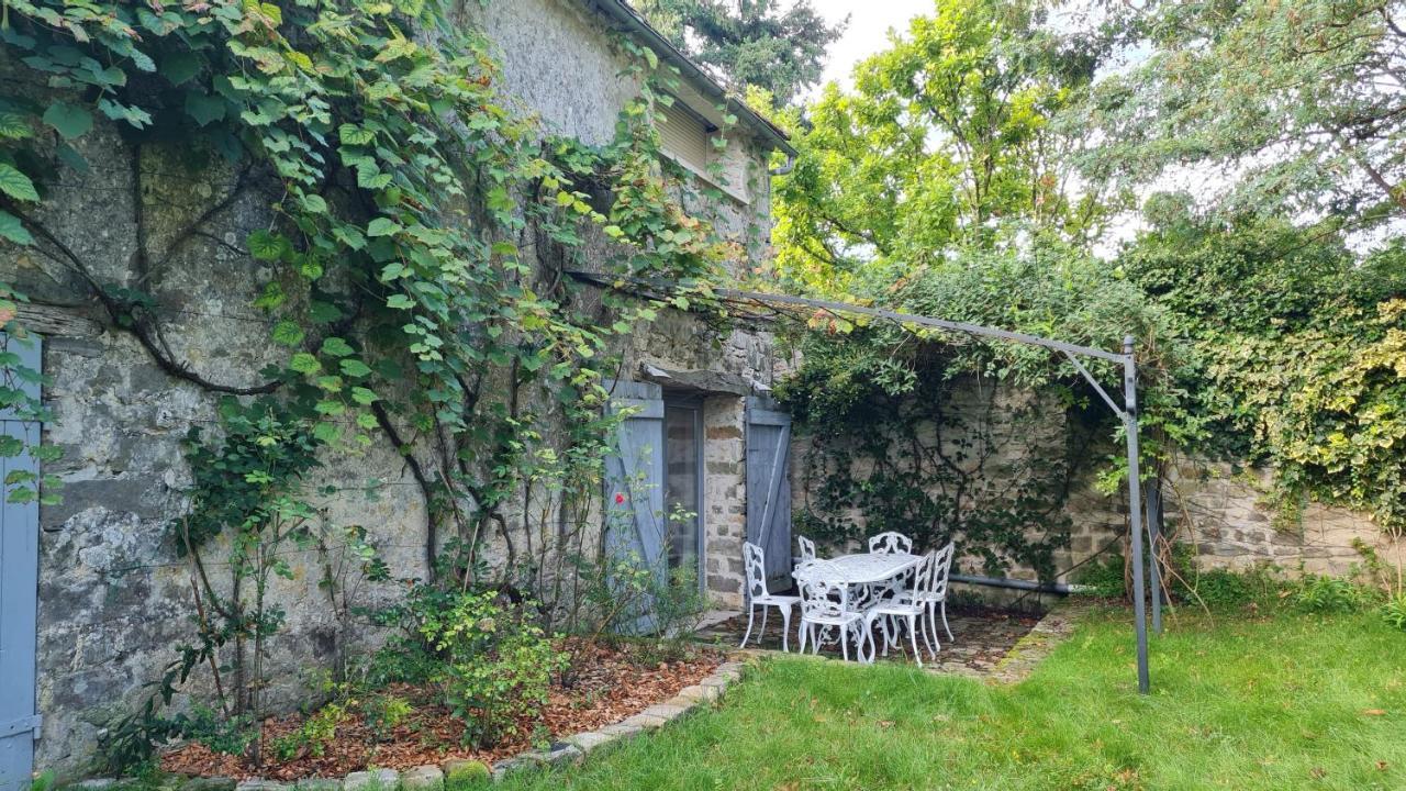 Belle Maison Dans Corps De Ferme - Logement Gabriel Villiers-sous-Grez 外观 照片